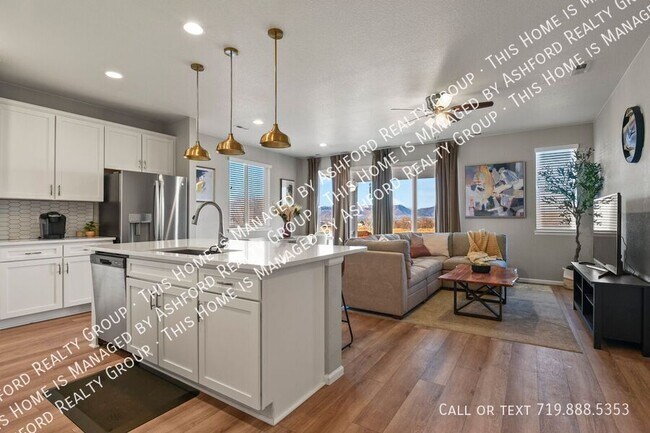 Building Photo - 6445 Bodacious Cir