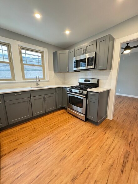 Kitchen - 42 Alder St