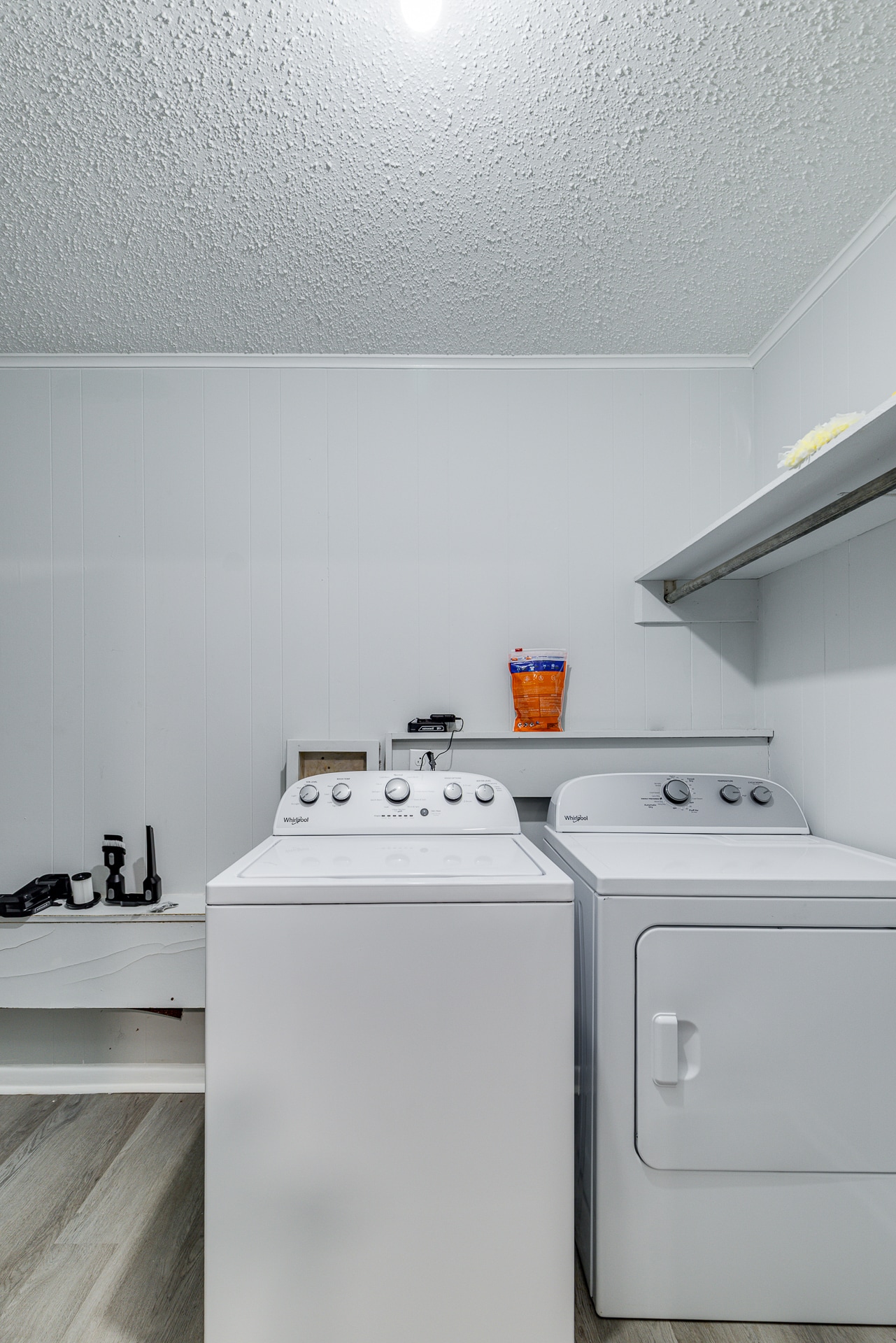 Building Photo - 129 Ridgedale Dr