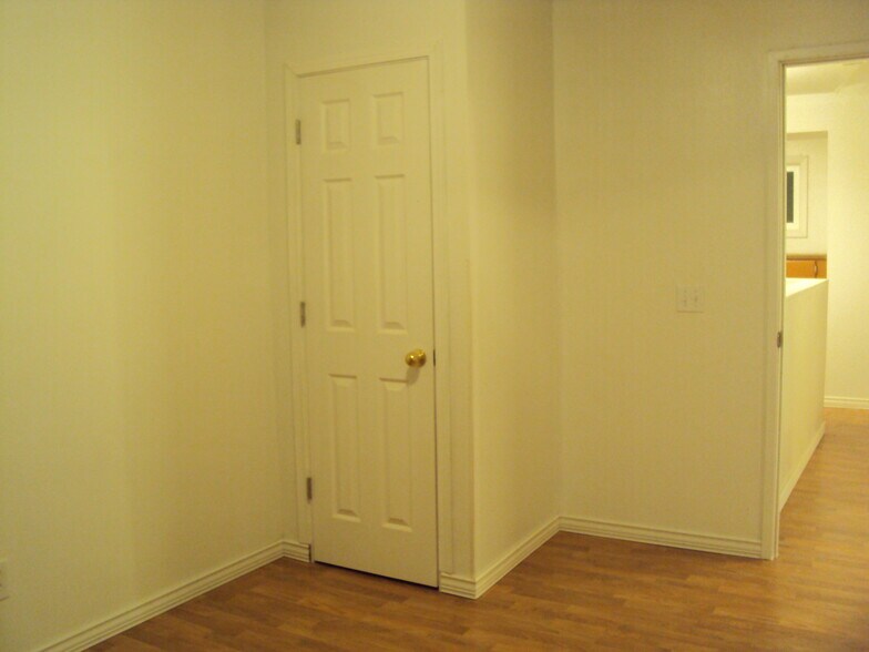 Primary Photo - 23801 NE Treehill Dr
