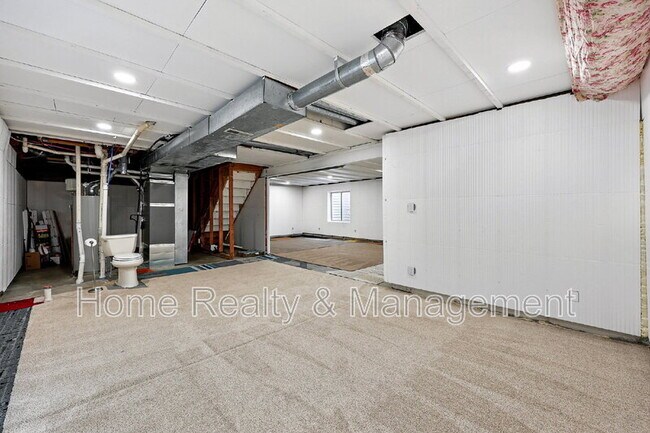 Building Photo - 13348 Ash Cir