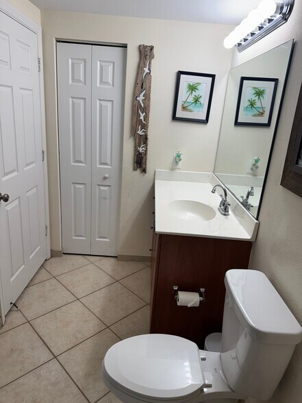 Building Photo - 6556 Emerald Dunes Dr