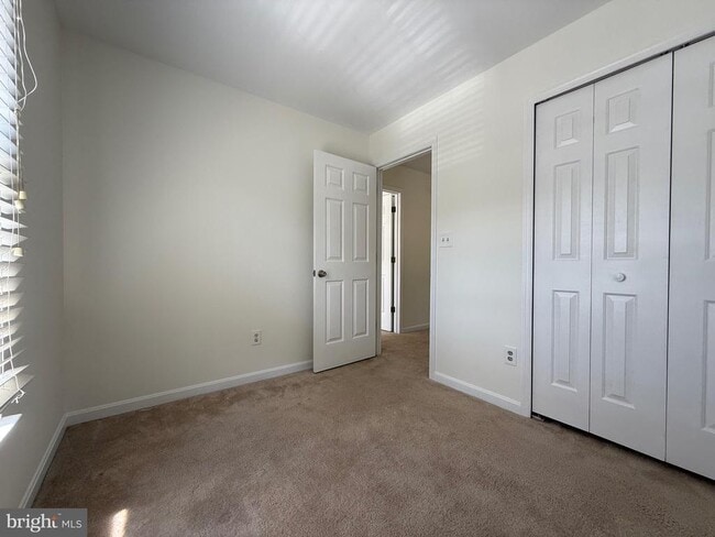 Building Photo - 111 Ben Neuis Pl
