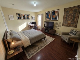 Building Photo - 791 S 13th St