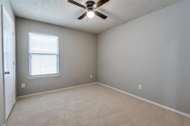 Building Photo - 9936 Carter Dr