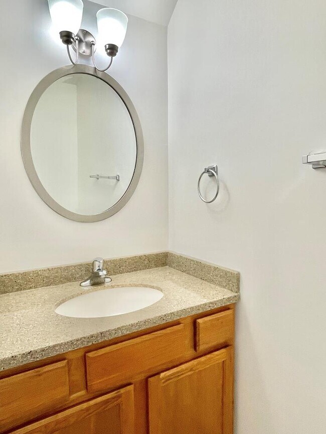 Building Photo - 5164 Main St