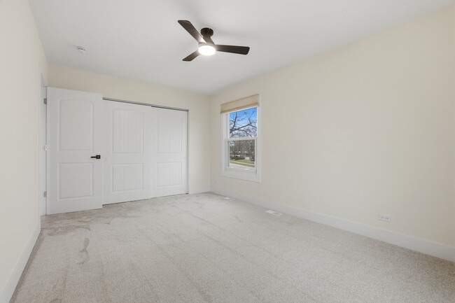 Building Photo - 763 Wellington Ave