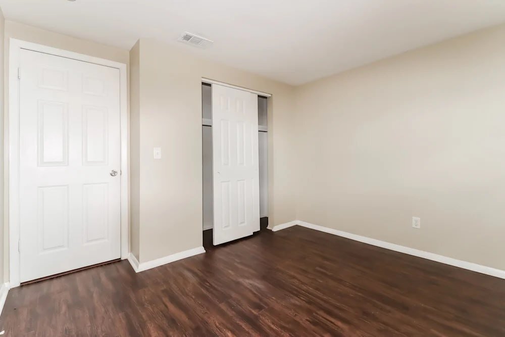 Building Photo - 6417 Willow Wood Ct