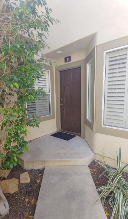 Building Photo - 27 Pso Del Sol