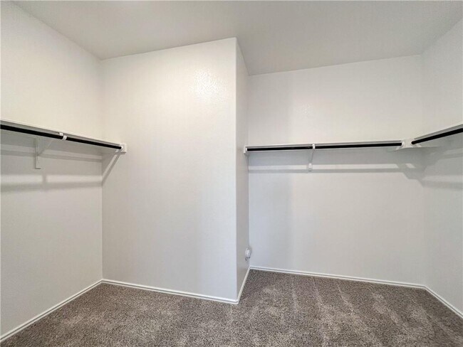Building Photo - 1225 Toyah Dr