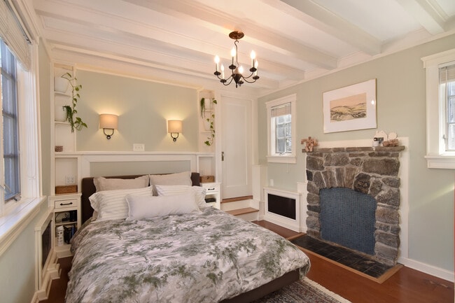 Building Photo - 116 Potter Rd