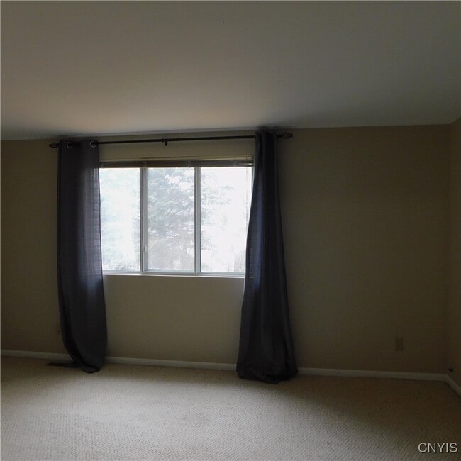 Building Photo - 8525 Sextant Dr