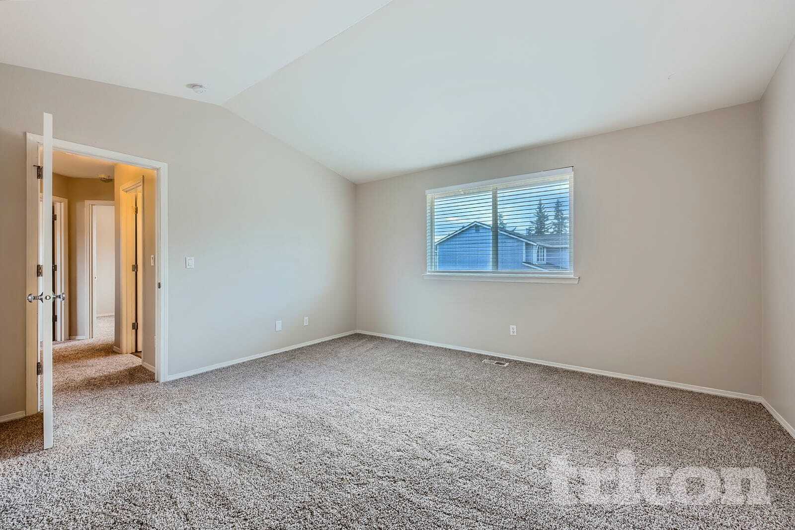 Building Photo - 8218 186th St Ct E