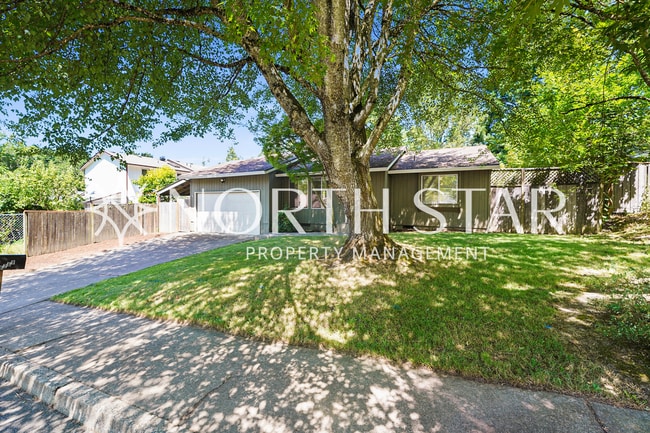 Building Photo - 6269 SW Southwood Dr