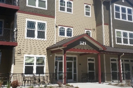 Building Photo - Vineyard at Sycamore Place