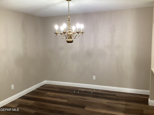 Building Photo - 106 Bernice Pl