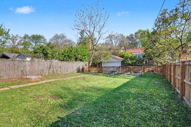 Building Photo - 7045 Pershing Ave