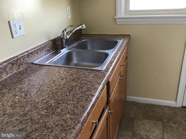 Building Photo - 3867 26th Ave