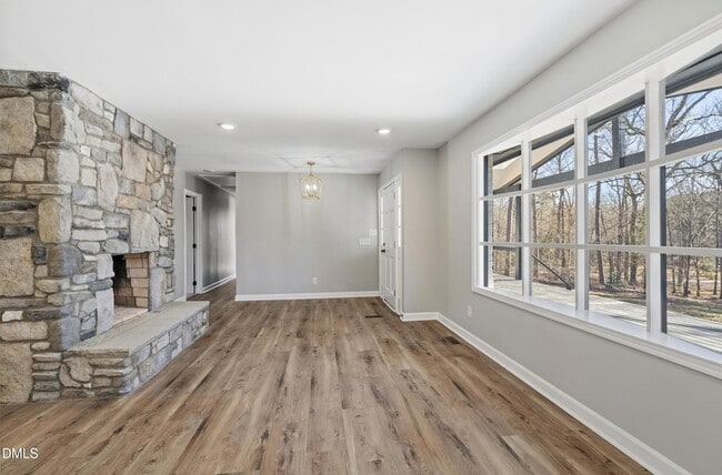 Building Photo - 240 Forestwood Park Rd