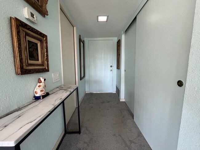 Building Photo - 1725 N Vía Miraleste