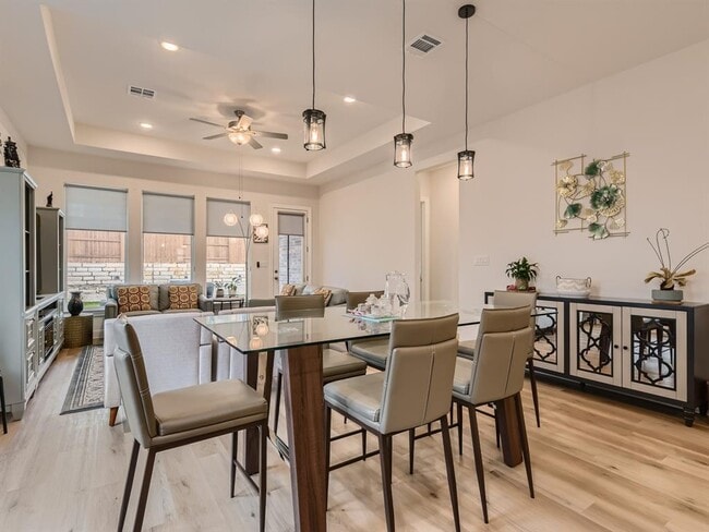 Building Photo - 19404 Fernando Trl