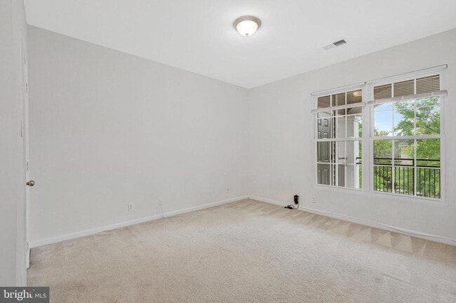 Building Photo - 46580 Drysdale Terrace