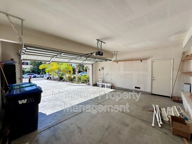 Building Photo - 23394 Blue Gardenia Ln