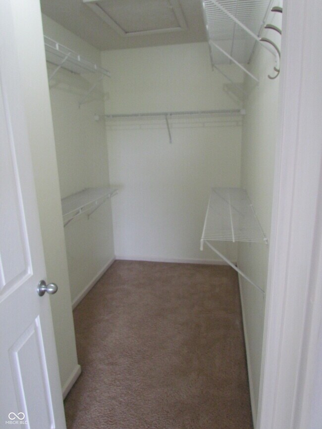 Building Photo - 13888 Willesden Cir