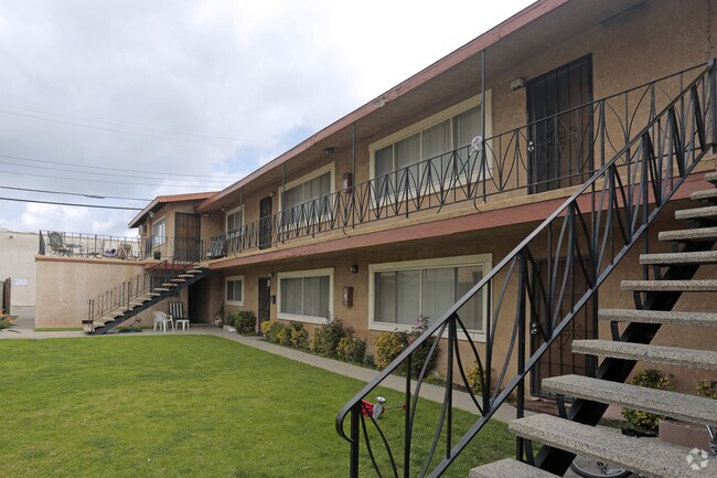 Building Photo - 14917 Gagely Dr