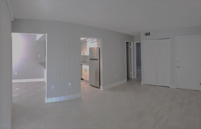 Building Photo - 133 Bristol Ct