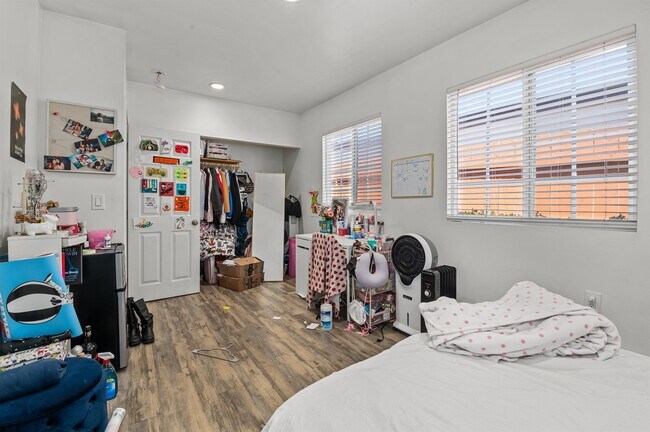 Building Photo - 5318 Redding Rd