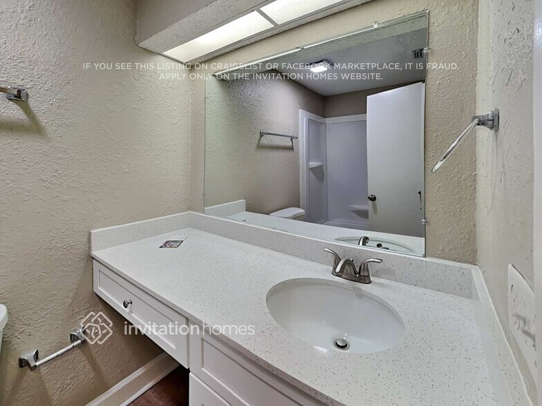 Building Photo - 3149 Pathway Ct