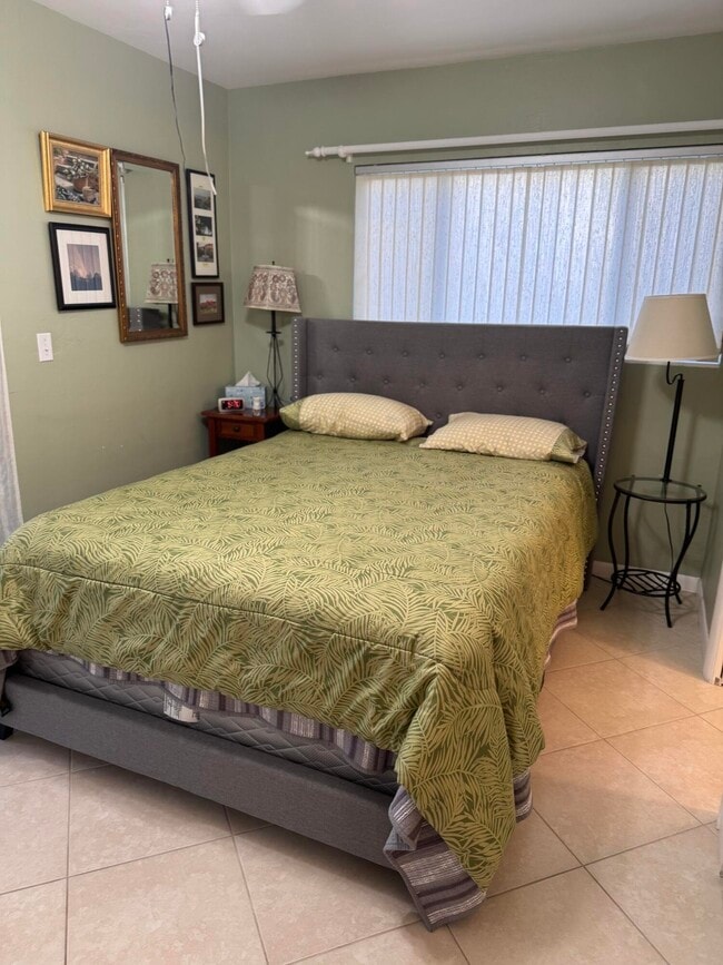 Building Photo - 3362 Cynthia Ln