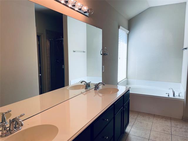 Building Photo - 501 Partridge Dr