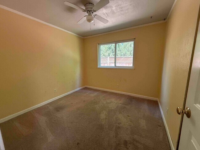 Building Photo - Great 3 Bedroom 2 Bath Home in Rancho Cordova