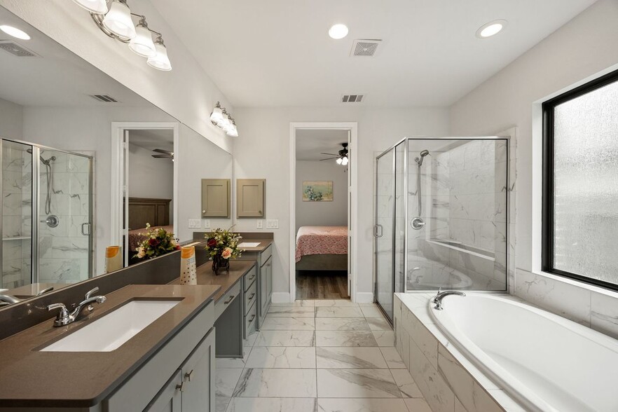 Building Photo - 2035 Taylor Marie Trl