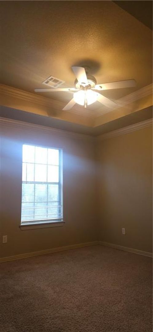 Building Photo - 193-195 S Pinyon Point