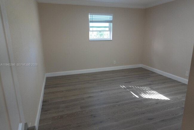 Building Photo - 7601 NW 82nd Terrace