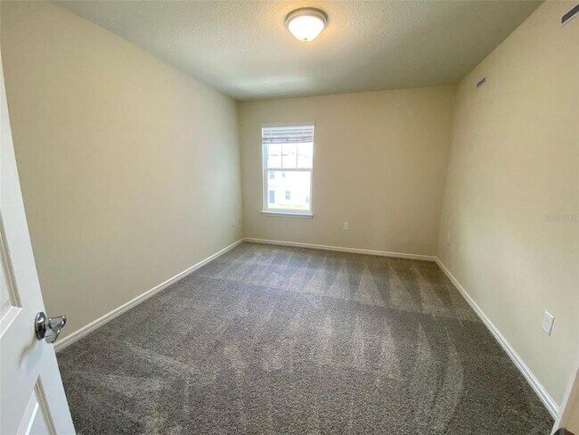 Building Photo - 2518 Winsome Wy