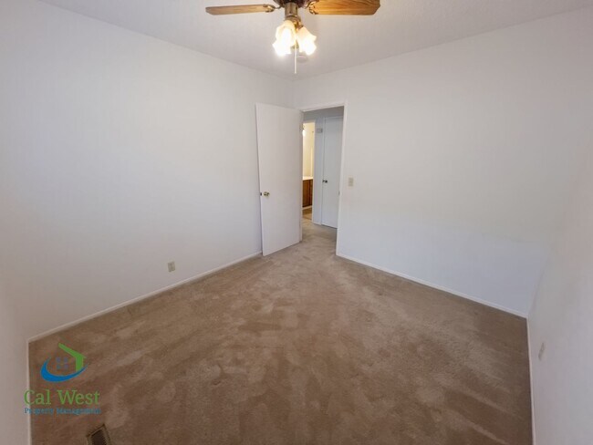 Building Photo - $4,495 - Beautiful 4 beds/2 Baths Home near Los Gatos Border