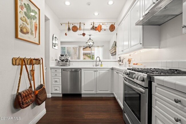 Building Photo - 4891 Santo Dr