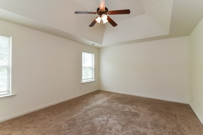 Building Photo - 1479 Wilford Dr NE