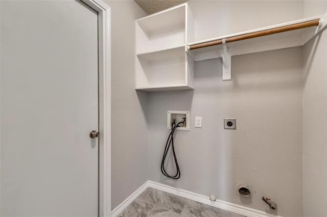 Building Photo - 3905 Windford Dr