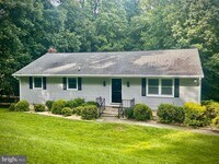 Building Photo - 6405 White Oak Ct