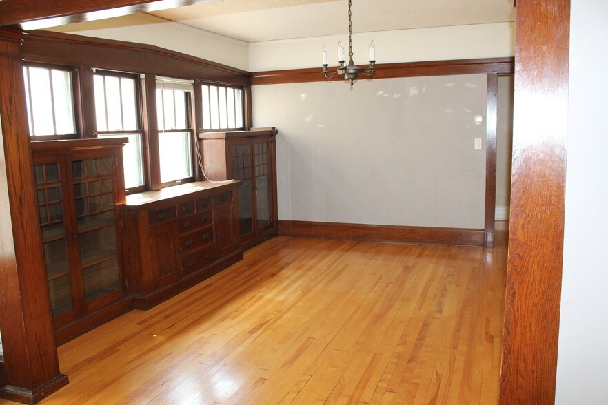 Building Photo - 3810 Lyndale Ave S