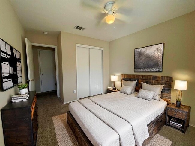 Building Photo - 209 Katy B Ln