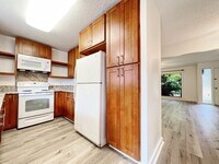 Building Photo - Pet Friendly Kaneohe Townhouse with A/C