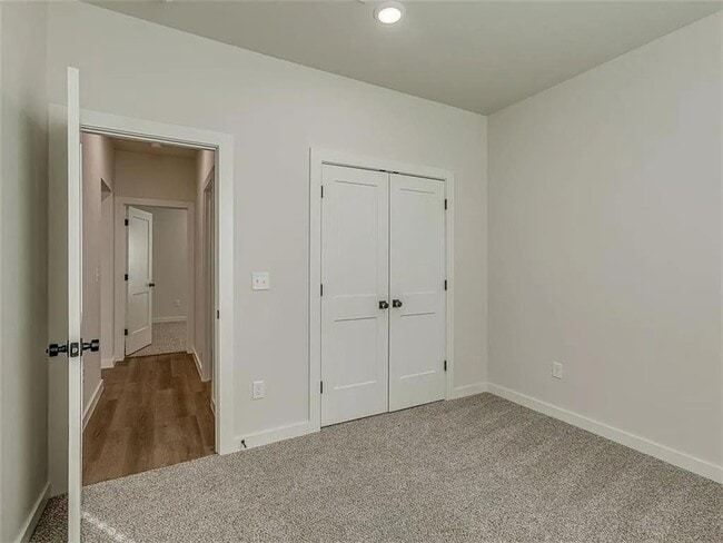 Building Photo - 8305 NW 163rd Ter