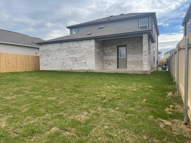 Building Photo - 12620 Anthology St