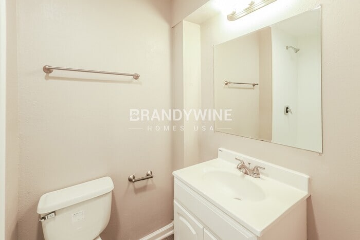 Building Photo - 1402 Rose St